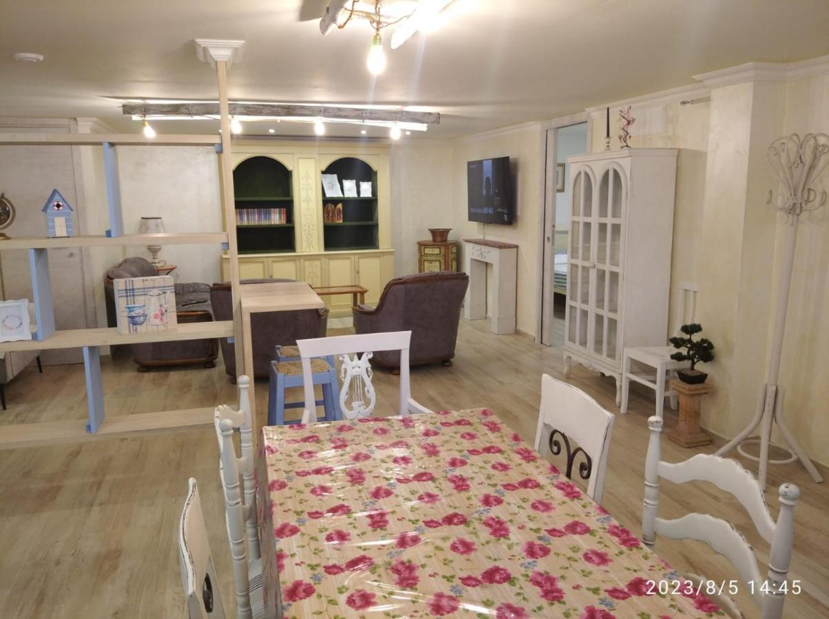 Alessandra'S House อาเรซโซ ภายนอก รูปภาพ