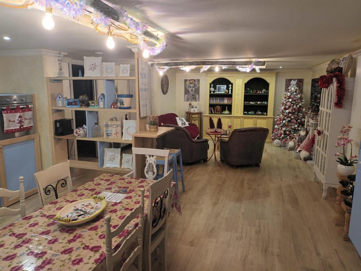 Alessandra'S House อาเรซโซ ภายนอก รูปภาพ