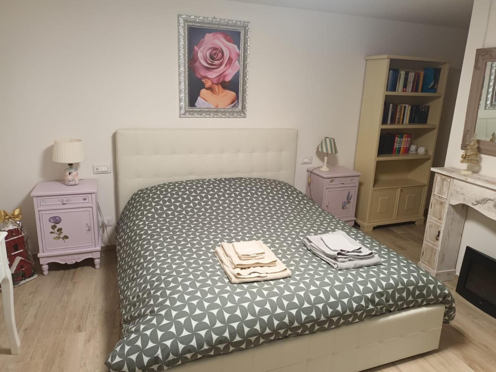 Alessandra'S House อาเรซโซ ภายนอก รูปภาพ